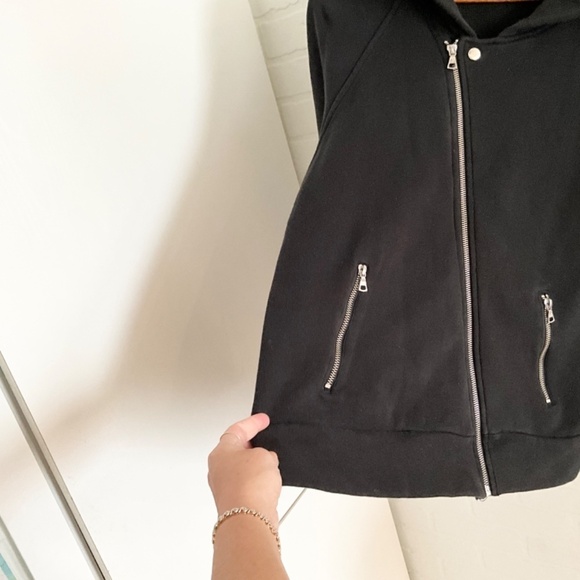 Aritzia TNA Hoodie Perfecto Cotton French Terry Black Silver Zip Pockets Women M - Picture 6 of 14